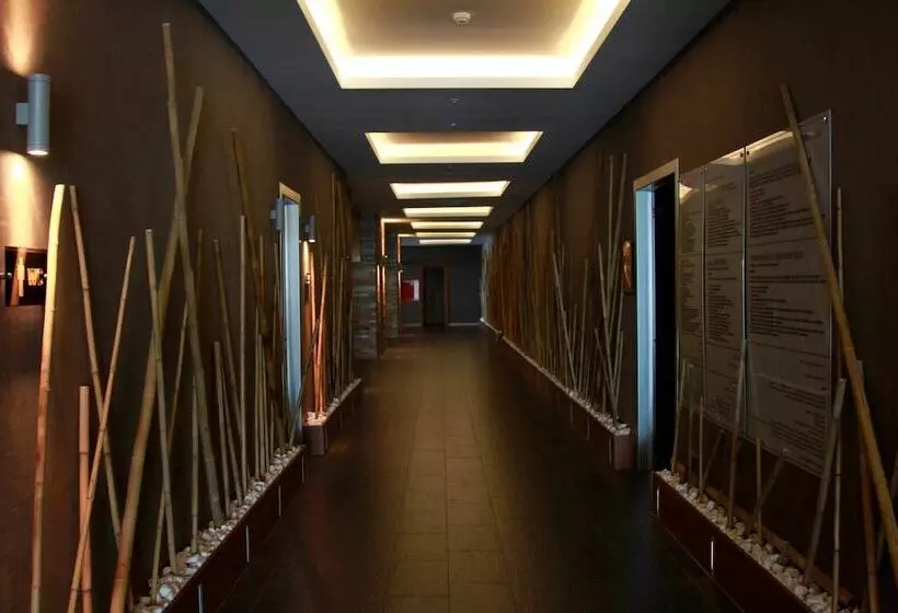 هتل Sky Tower Deluxe