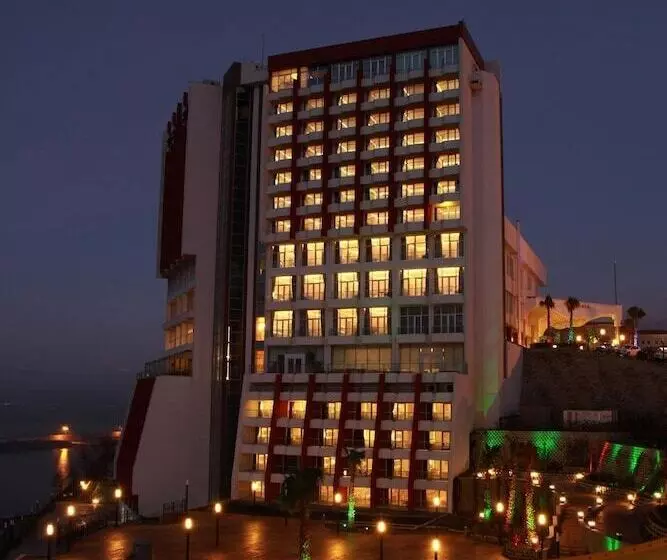 هتل Sky Tower Deluxe