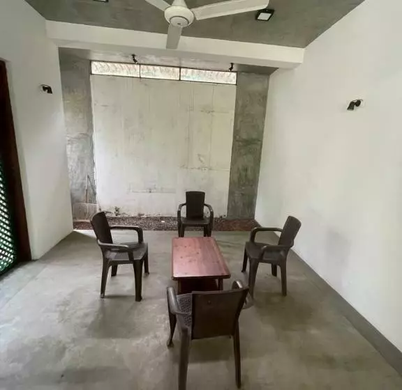 هتل Mario River Villa