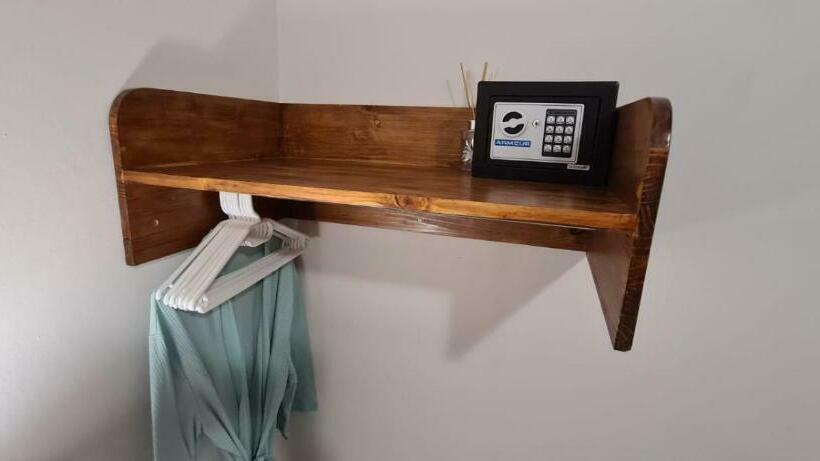 Pensjonat Hornbill Helipad 1