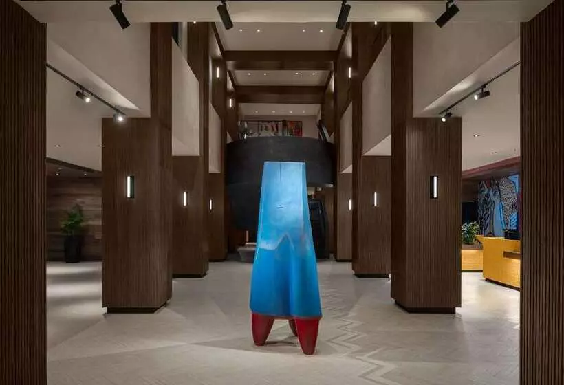 Rok Hotel Kingston, Tapestry Collection By Hilton