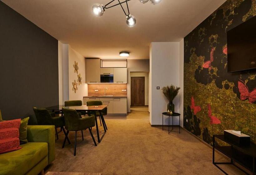 Hotel Alfréd A Hermína