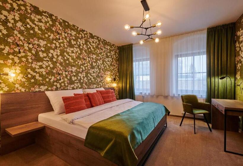 Hotel Alfréd A Hermína