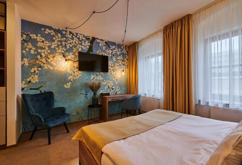 Hotel Alfréd A Hermína