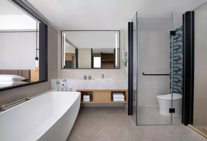 Hotelli Fairfield By Marriott Shenshan Special Cooperation Zone