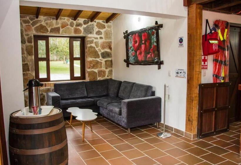 هتل Mesa De Los Santos