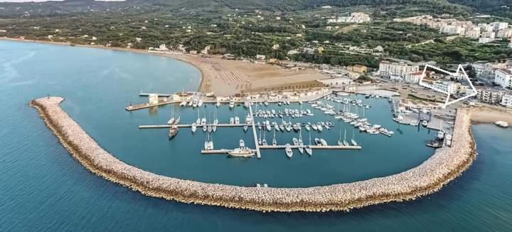 Amare Bed & Breakfast