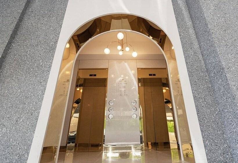 هتل Denbasta Forest