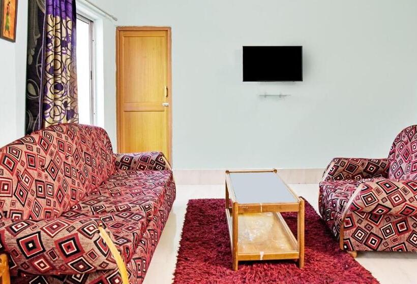 هتل Oyo 85211  Rainbow