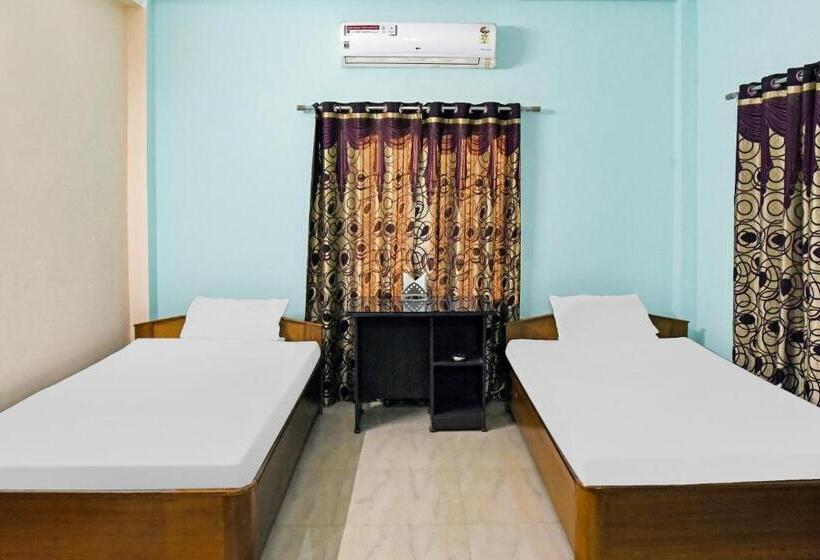 هتل Oyo 85211  Rainbow