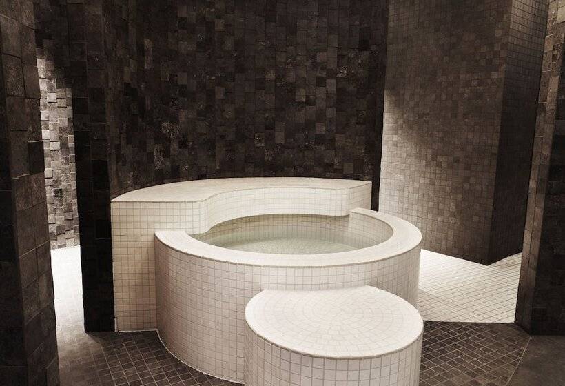 בית מלון כפרי Reykjavik Saga