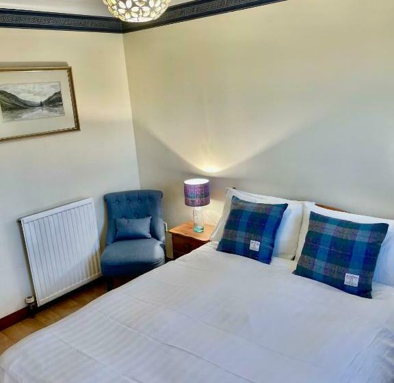 125 Kinlochbervie B&b