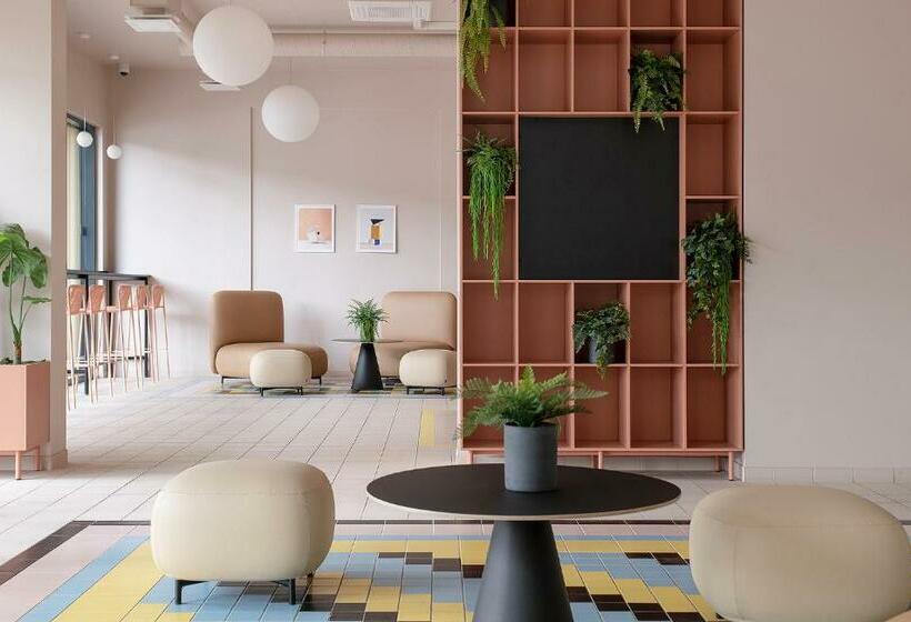 هاستل Hugo Apartment