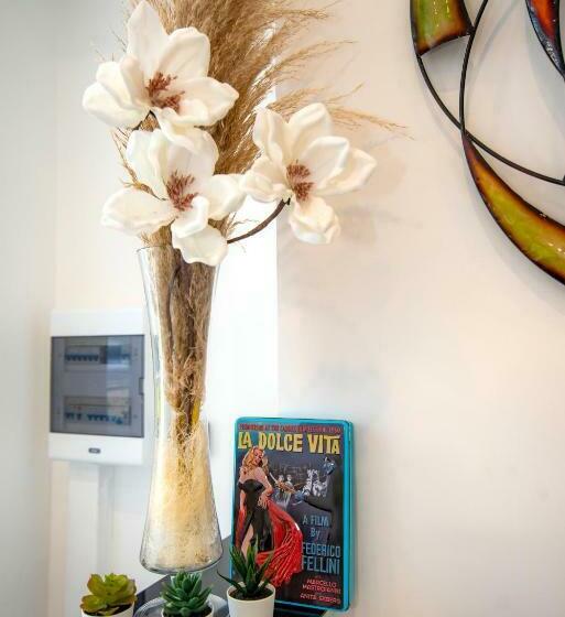 ベッドアンドブレックファースト La Dolce Vitas