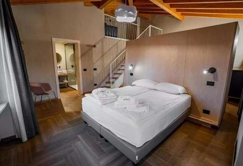 ベッドアンドブレックファースト La Meridiana