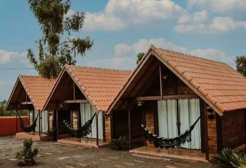 Majatalo Chalés Rústicos E Românticos   Na Terra Das Cachoeiras