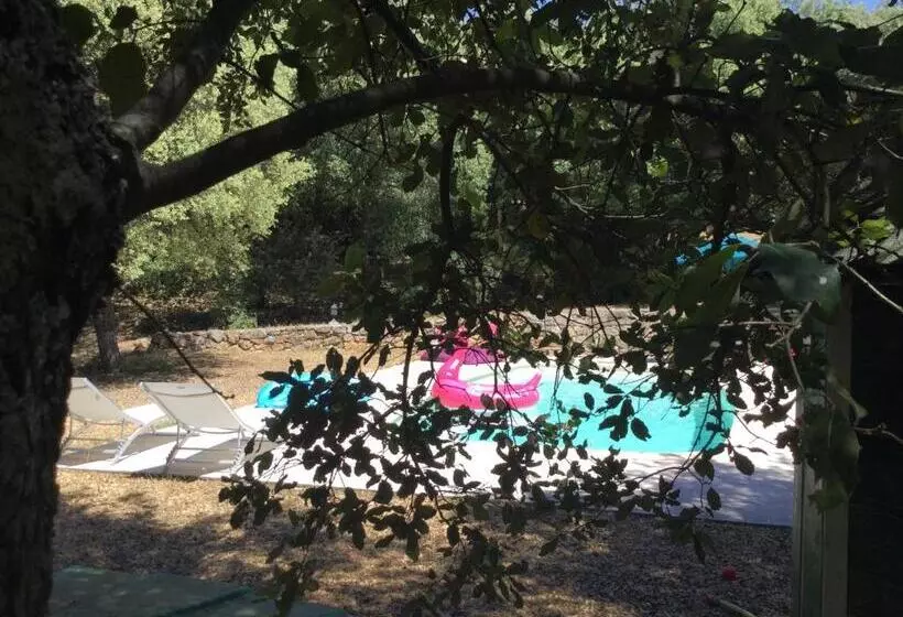 Majatalo Villa Bleucassis