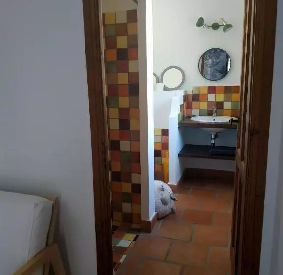 Majatalo Villa Bleucassis