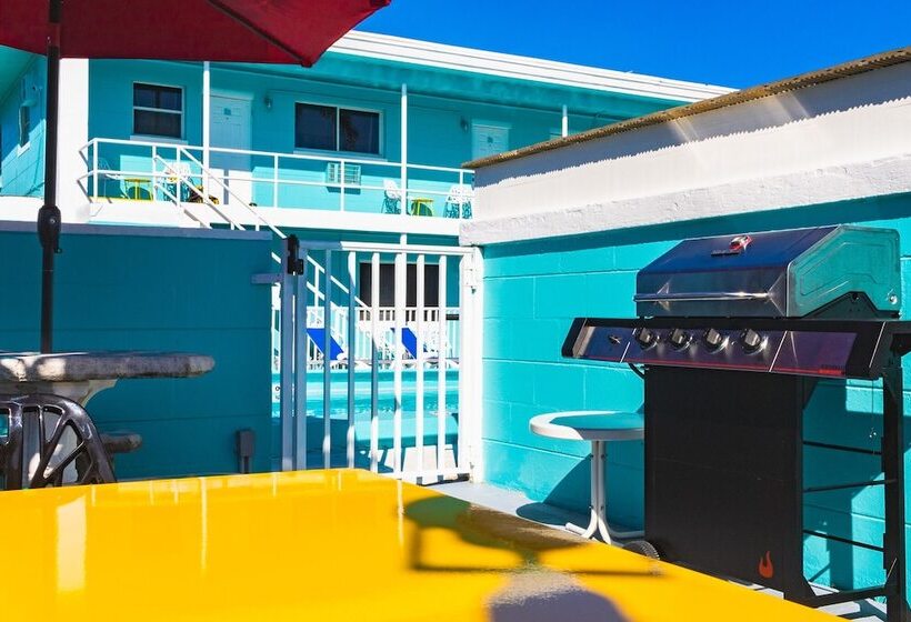 Sea Jay Motel And Marina