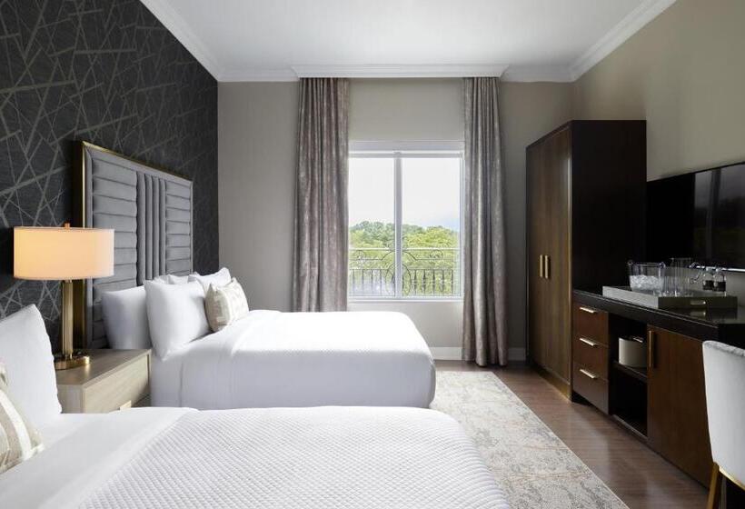 בית מלון כפרי The Chateau Grande