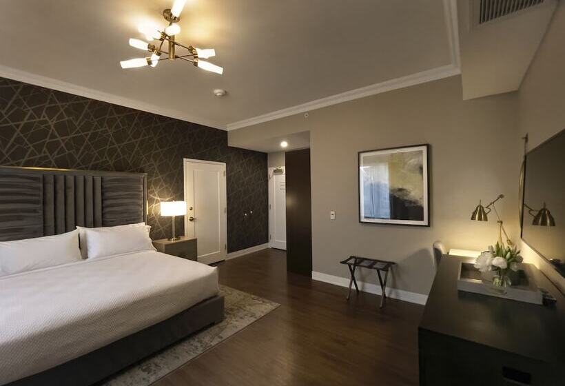 בית מלון כפרי The Chateau Grande