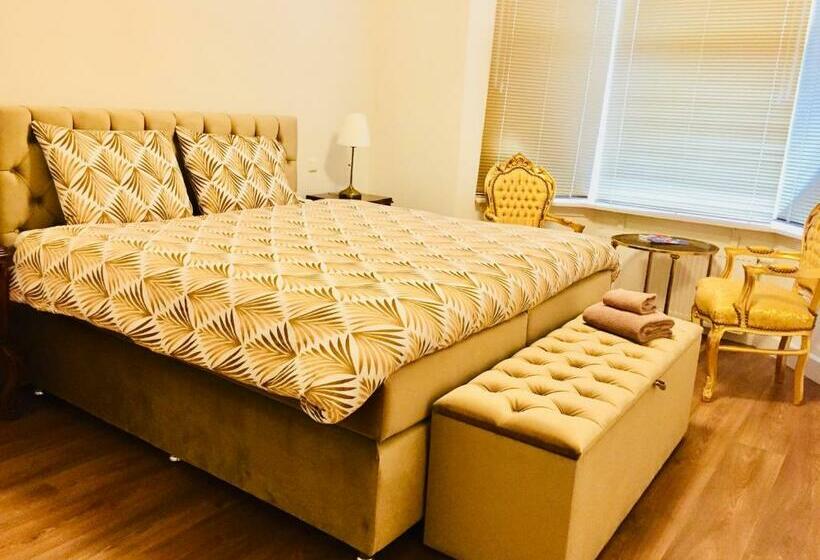 בית מלון כפרי Boutique  Frada