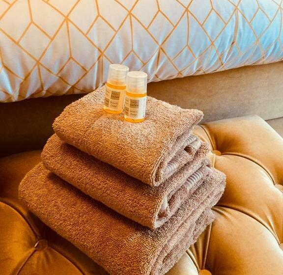 בית מלון כפרי Boutique  Frada