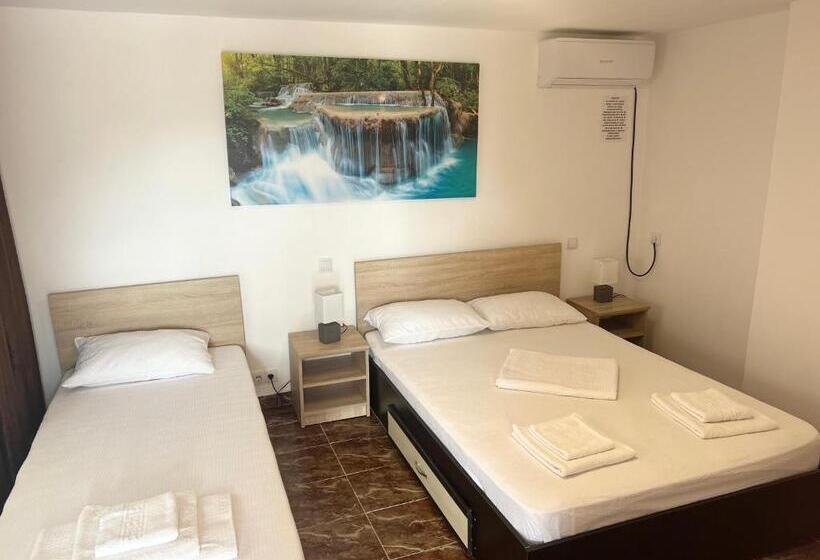 Pensão Cazare Nicoleta