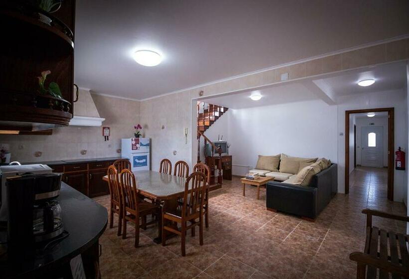 Pensjonat Ponta Delgada Guest House 2