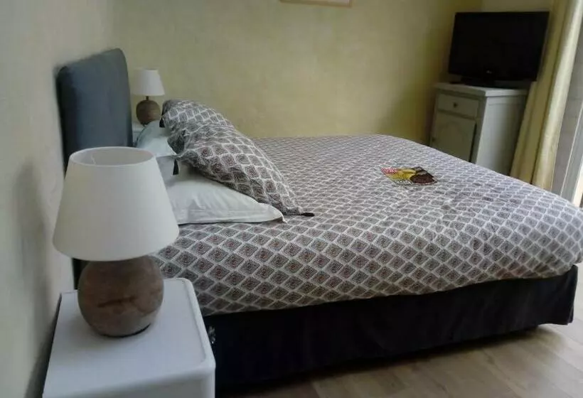 تختخواب و صبحانه Chambre Indépendante à Carcassonne