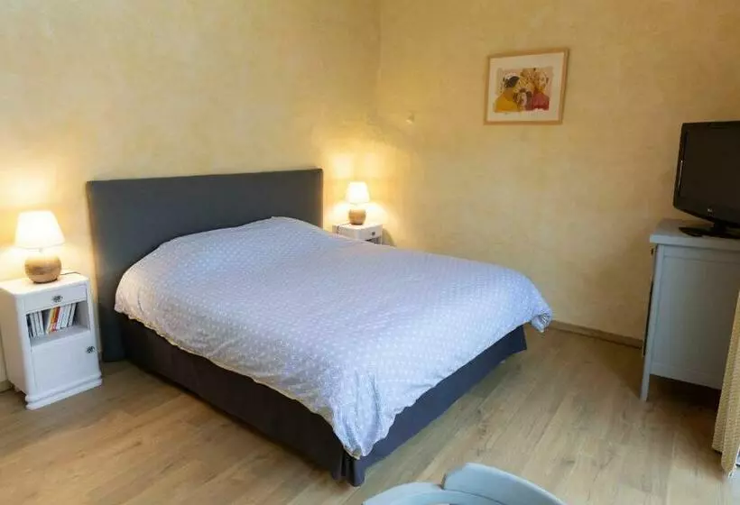 تختخواب و صبحانه Chambre Indépendante à Carcassonne