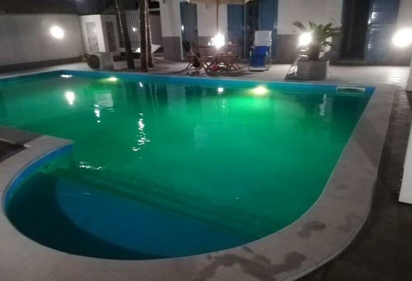 פנסיון Donna Concetta