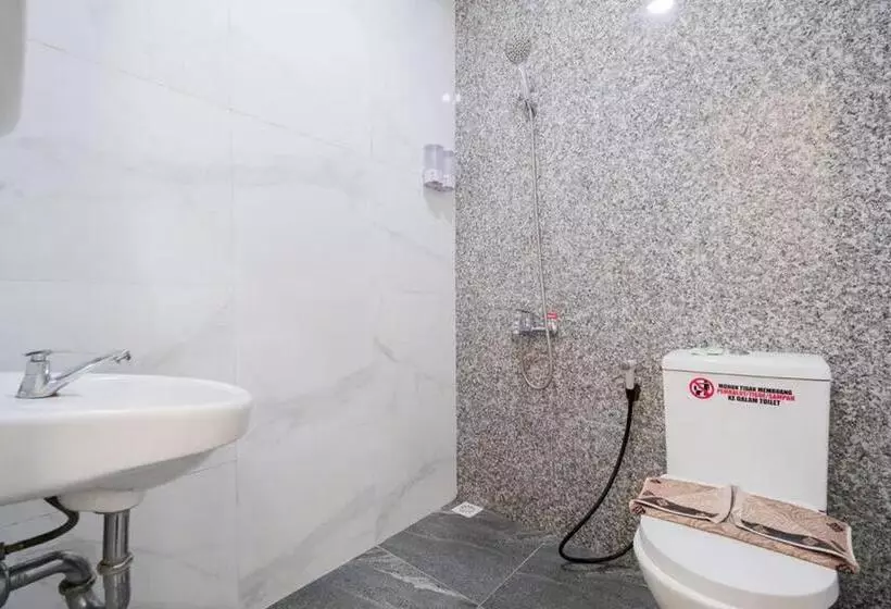 Majatalo Urbanview Hotel Omah Anin Batu By Reddoorz
