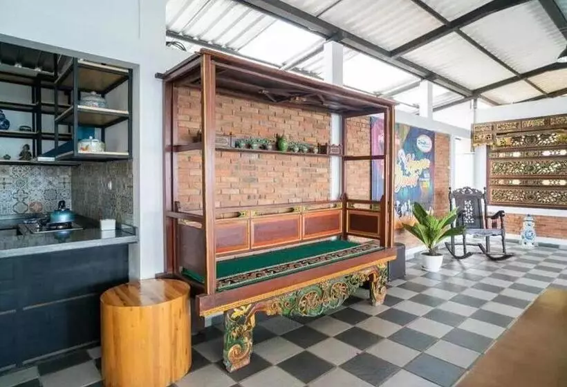 Majatalo Urbanview Hotel Omah Anin Batu By Reddoorz