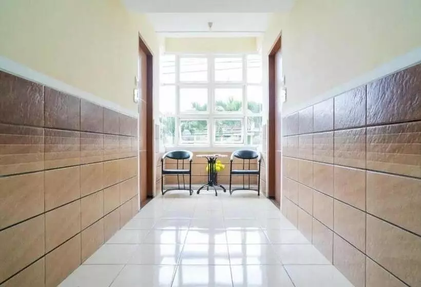 Majatalo Urbanview Hotel Omah Anin Batu By Reddoorz