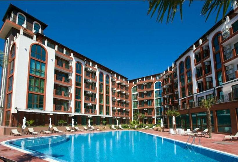 Private Apartment In Chateau Del Marina