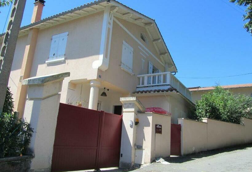 Bed and Breakfast Festiane