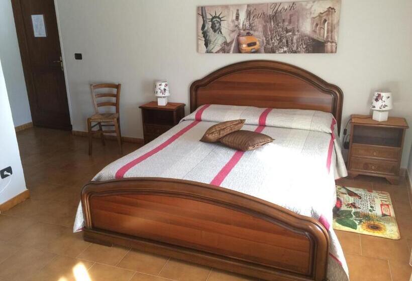 ベッドアンドブレックファースト La Buneta