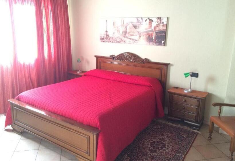 ベッドアンドブレックファースト La Buneta