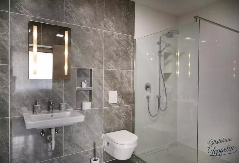 Majatalo Gästehaus Zeppelin