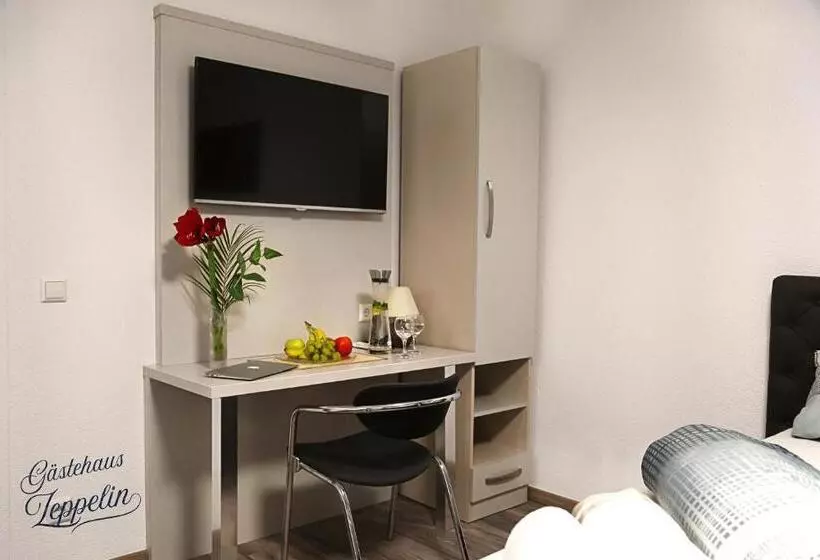 Majatalo Gästehaus Zeppelin