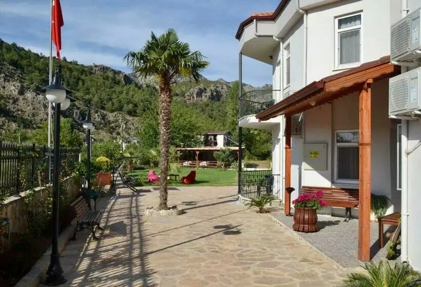 Aamiaismajoitus (B&B) Bybassios Orhaniye