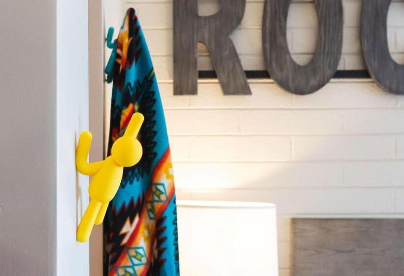 Egyptian Motor Hotel Bw Signature Collection