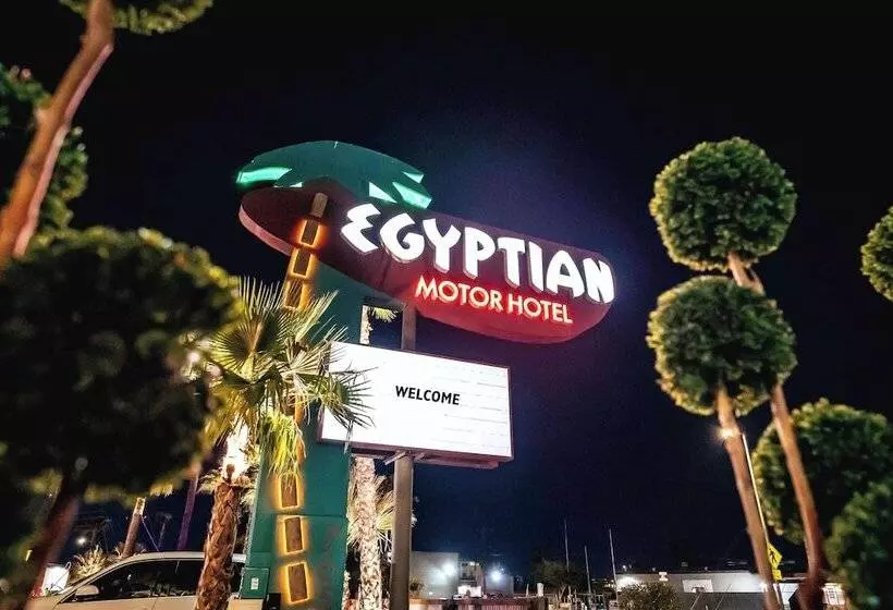 Egyptian Motor Hotel Bw Signature Collection
