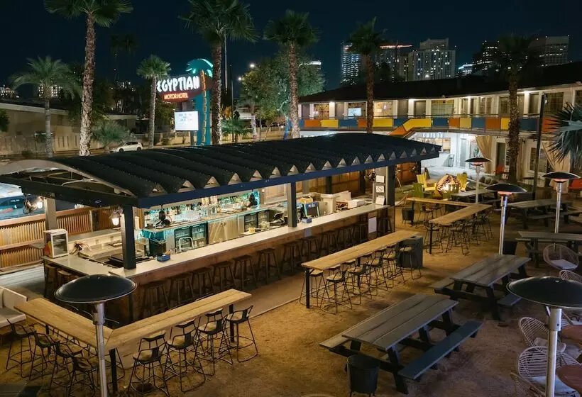 Egyptian Motor Hotel Bw Signature Collection
