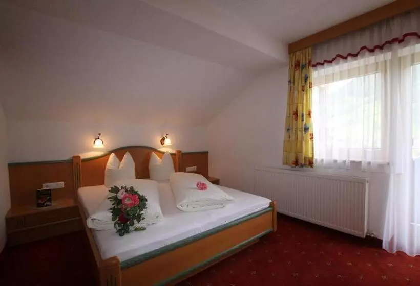 Hotelli Schönachhof