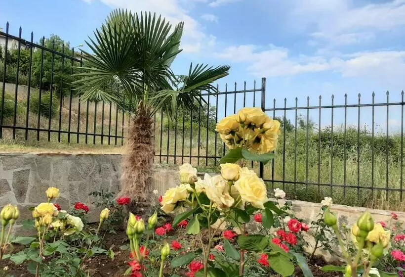 La Mer Apartments