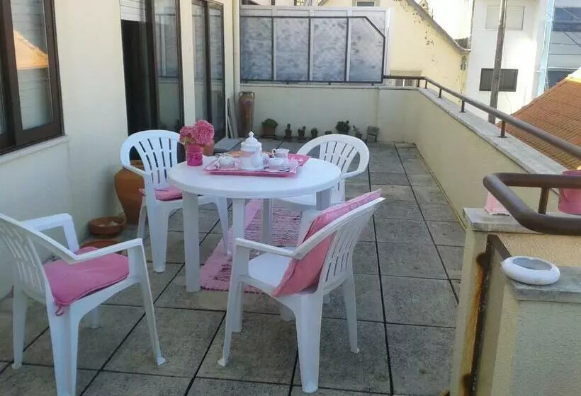ペンション Avenida 8 Apartment