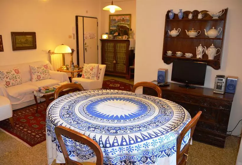 Bed and Breakfast 10 E Lode