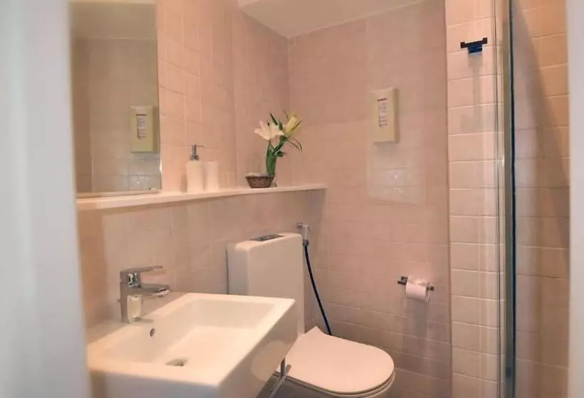 Aamiaismajoitus (B&B) Federici Guest House